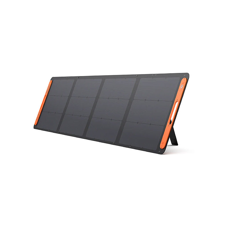 Jackery SolarSaga 200